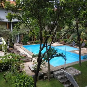 Melasti Kuta & Kuta (Bali)